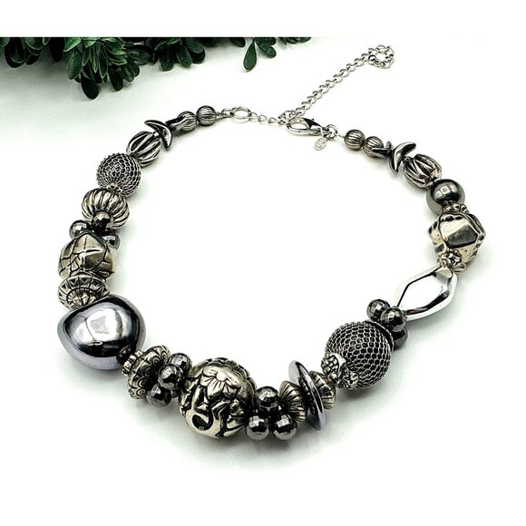 Vintage Metallic Silver Ornate Beaded Statement Necklace by Premier Designs - Picture 4 of 5